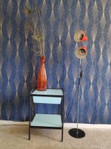 chevet formica bleu clair et structure métal noir années 50