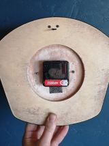 Horloge vintage, pendule murale "Jura Rouge"