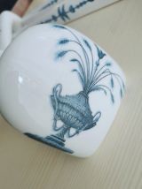 Ensemble  salle de bain Porcelaine de Paris, décor Lamballe