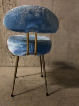 Chaise moumoute bleue