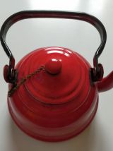 Bouilloire en tôle émaillée années 50