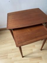 Table gigogne danoise