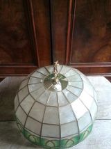 Suspension/lustre en nacre et laiton 