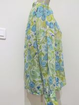 Belle Chemise Vintage aux Couleurs Printanières