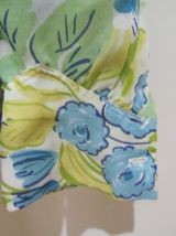 Belle Chemise Vintage aux Couleurs Printanières