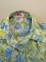 Belle Chemise Vintage aux Couleurs Printanières