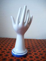 Petite main de baguier en porcelaine vintage 70's
