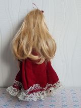 Ancienne poupée en porcelaine 39 cm