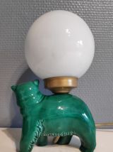 lampe ours verte et or en céramique avec globe opaline