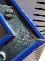 affiche "grand prix de l'âge d'or" encadrement métal bleu