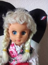 Poupée alsacienne vintage