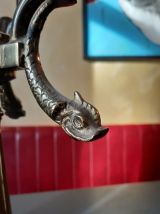 Grande lampe en bronze