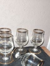 Carafe et verres liqueur traits dorés 