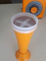 Tamis vintage Tupperware