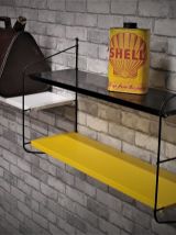 etagere  metal  ; tomado  1960 a70