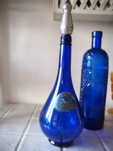 Lot de deux bouteilles en verre bleues italiennes Empoli 