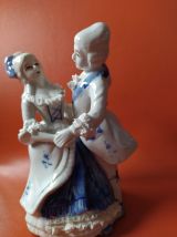 Statuette couple dansant en porcelaine