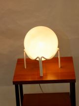 LAMPE VINTAGE SPHÉRIQUE OPALINE BLANC – 1970. REF BULLE 