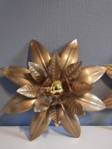 appliques murales feuilles en métal doré