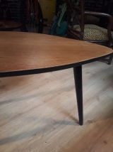 table basse asymétrique   tres jolie(forme libre) 1960 a 70 