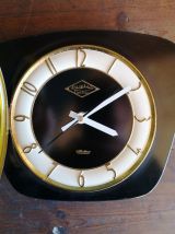Horloge vintage, pendule murale "Lutetia Noire"