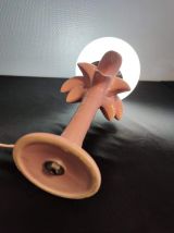 lampe palmier en céramique rose et globe opaline blanc