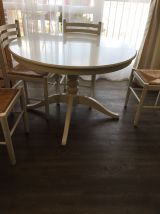 Table style rétro + 4 chaises 