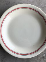 Série de 8 assiettes coordonnées en faience