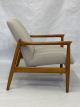 Fauteuil GFM-142 par Edmund Homa année 1960 tissu beige. 