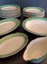 Service en porcelaine, style ancien Manufrance