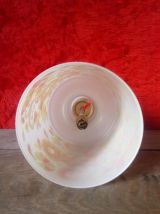 Jolie suspension en verre opaline - Années 70