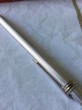 Stylo plaqué argent Must de Cartier