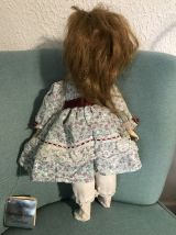 " Betty " Poupée en porcelaine "The héritage Mint Collection