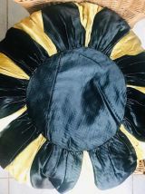 Coussin rond brodé vintage années 60