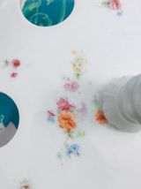 Présentoir / serviteur à œufs en porcelaine