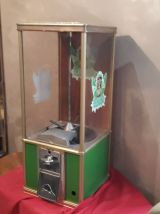 distributeur a surprise et bonbon  northern beaver canada  g