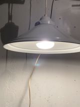 Suspension industrielle « monte et baisse »