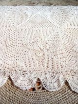 Ancienne nappe au crochet fait main (coton)