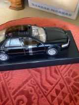 cadillac seville sts 1/18 Avec Boite