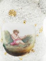 Paire de vases chérubin