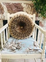 Coussin rond en velours plissé années 60