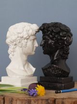  Tête David en béton blanc ciré