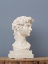  Tête David en béton blanc ciré