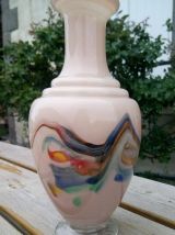 Jolie paire de vases en verre opaline 