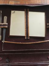 Trousse cuir, nécessaire de toilette "Janvier" années 60