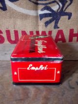 Ancienne boite en tôle lithographiée (bougies))