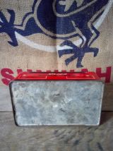 Ancienne boite en tôle lithographiée (bougies))