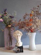 buste en composite blanc et socle en marbre