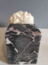 buste en composite blanc et socle en marbre