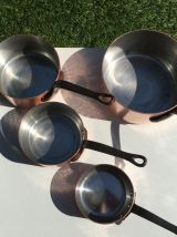 Casseroles en cuivre martelé